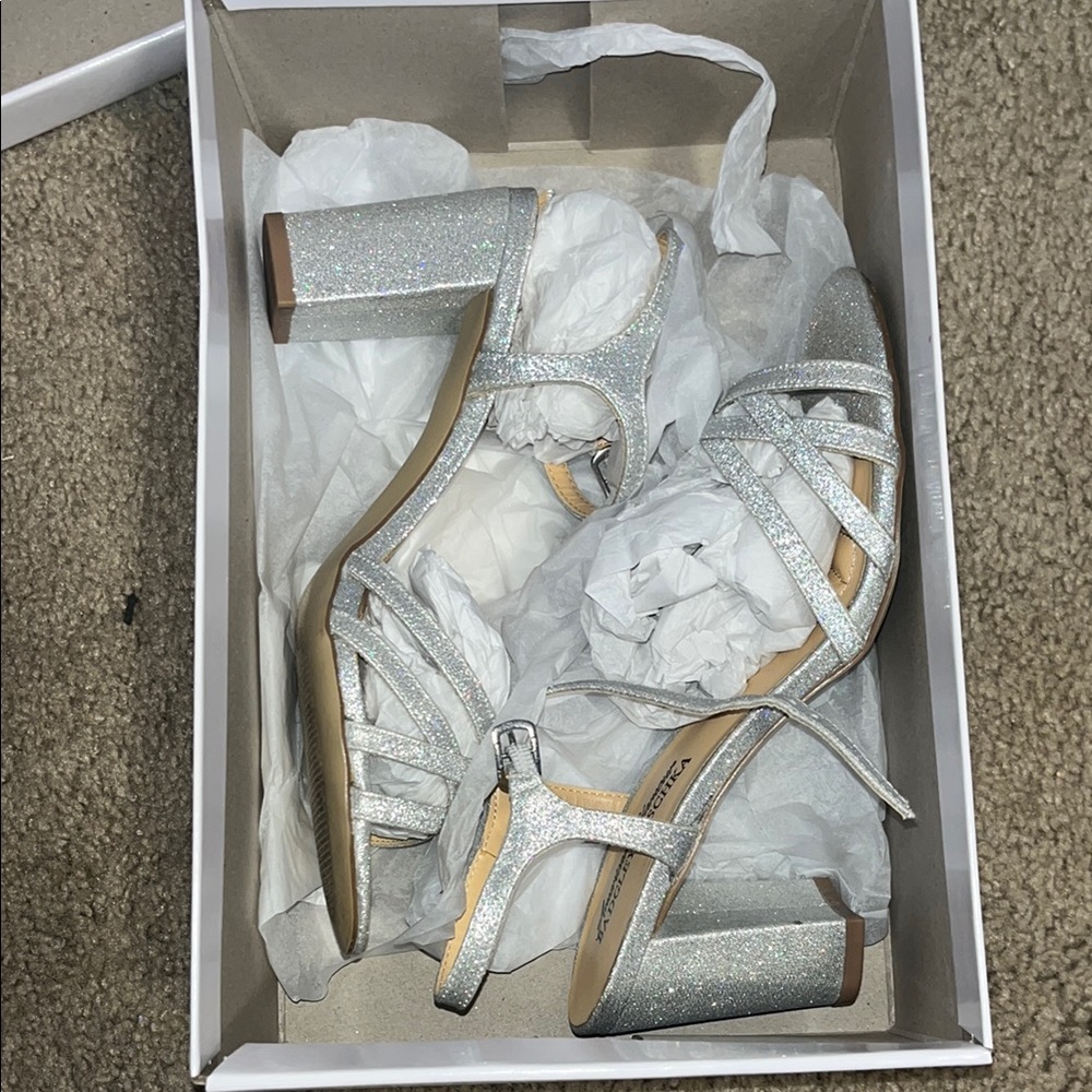 Badgley Mischka Silver Strappy Heels